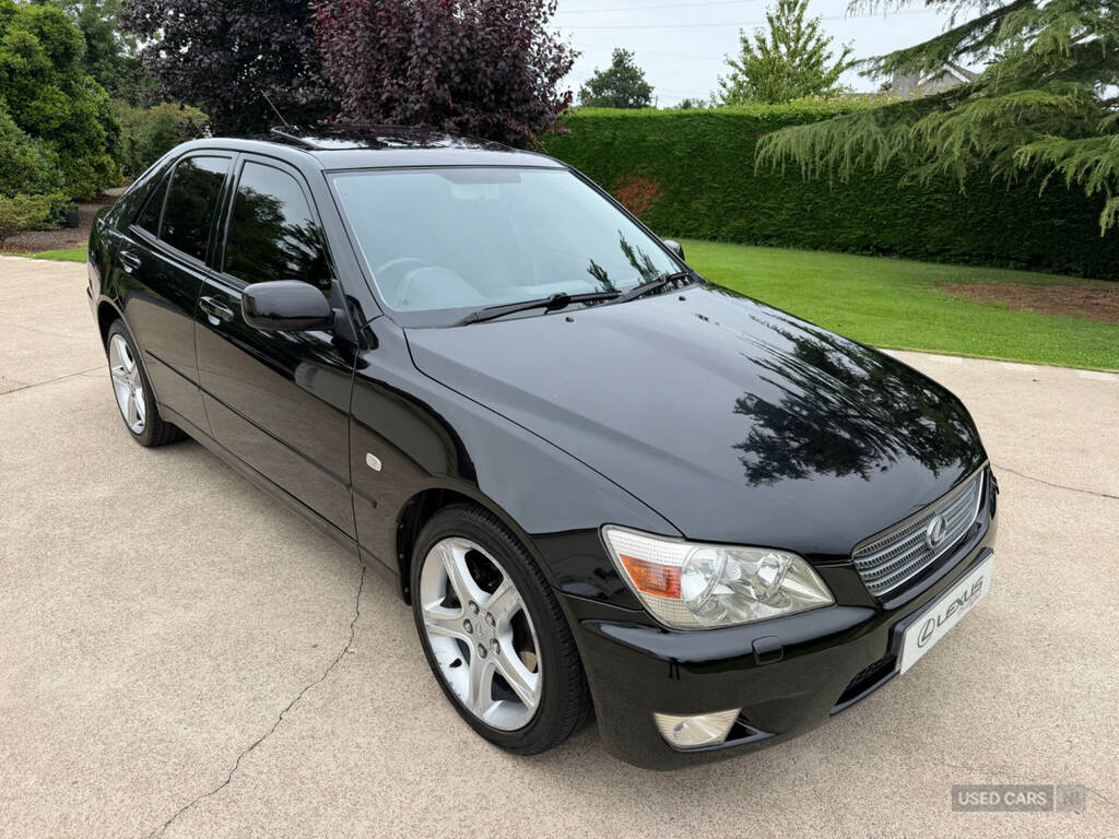 Lexus IS Se Auto Silver #10