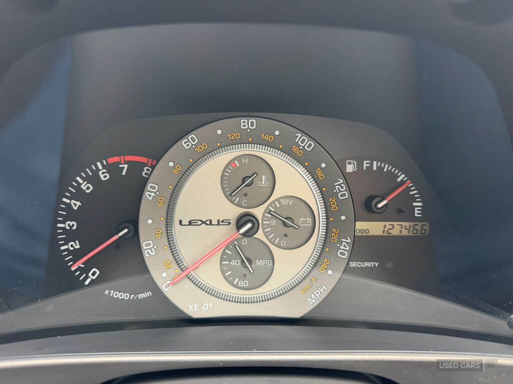 Lexus IS Se Auto Silver #27