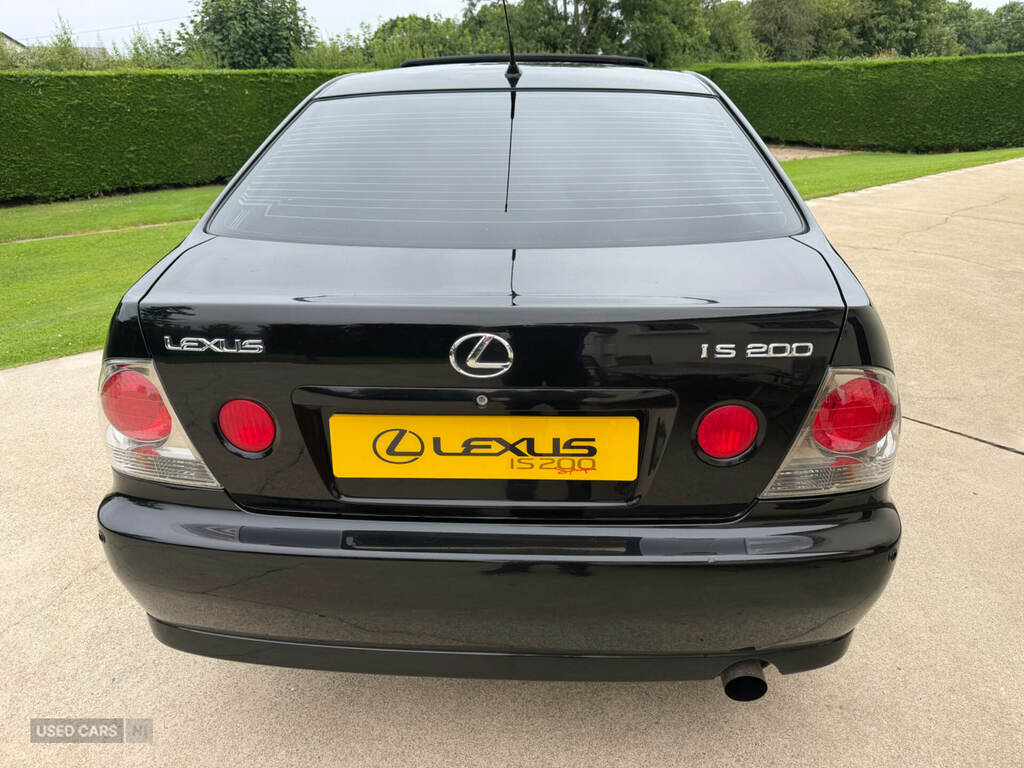 Lexus IS Se Auto Silver #14