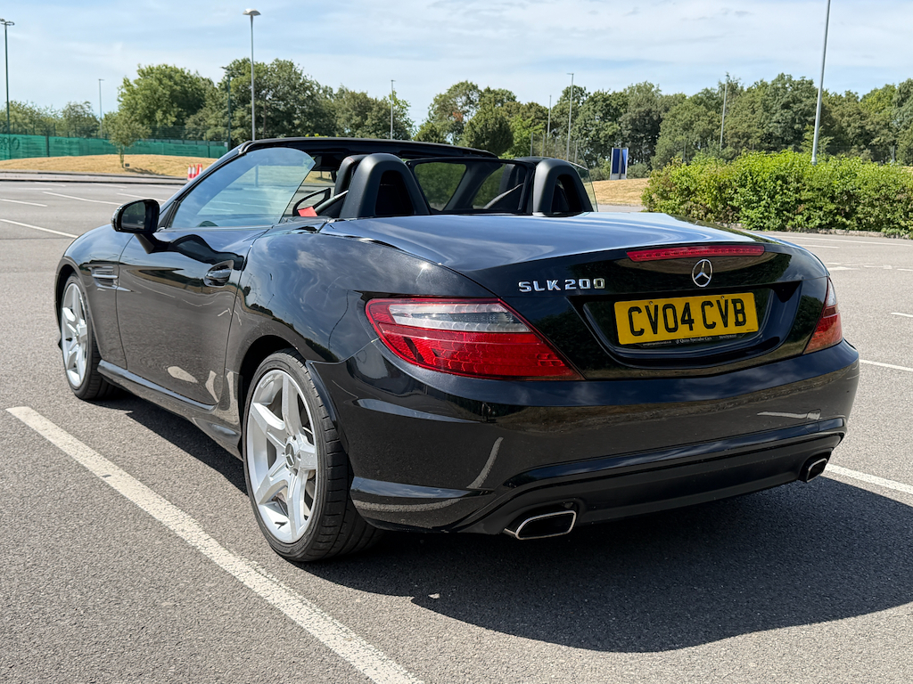 Mercedes-Benz SLK 1.8 L 1.8 Slk200 Blueefficiency Amg Sport Converti Black #6