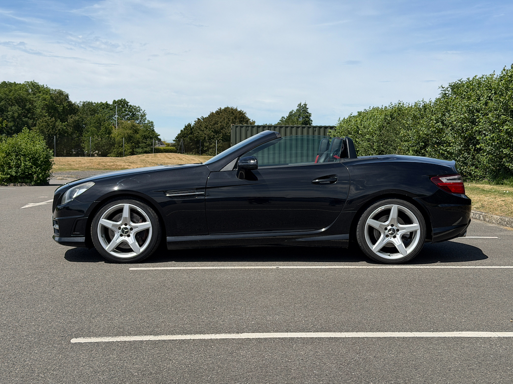 Mercedes-Benz SLK 1.8 L 1.8 Slk200 Blueefficiency Amg Sport Converti Black #5