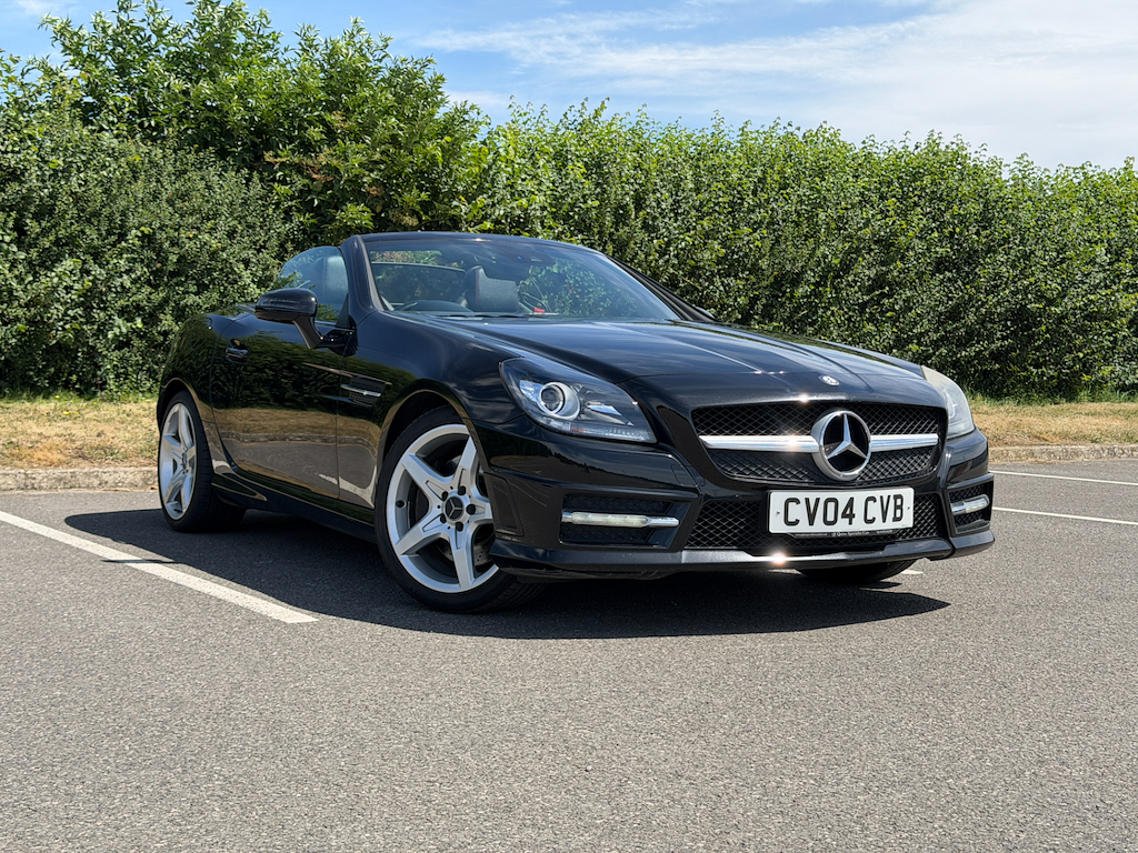 Mercedes-Benz SLK 1.8 L 1.8 Slk200 Blueefficiency Amg Sport Converti Black #2
