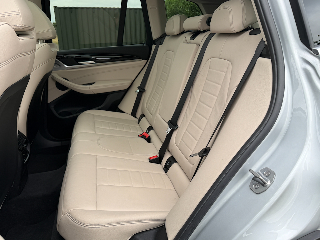 BMW X3 Xdrive20d M Sport Step Plus Pack White #27