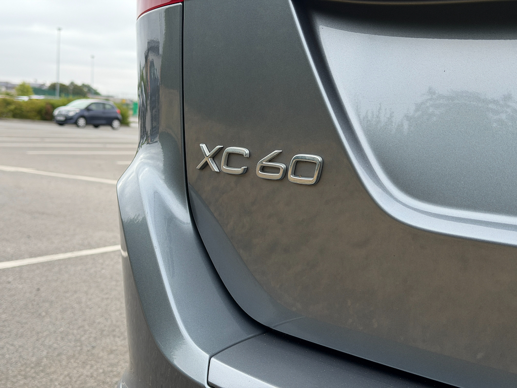 Volvo XC60 Xc60 R-design Lux Nav D5 Awd Grey #26