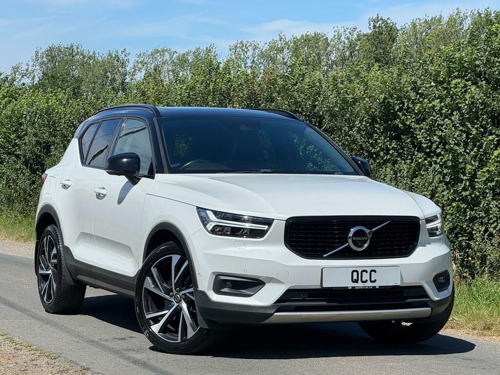 Volvo XC40 R-design Pro White