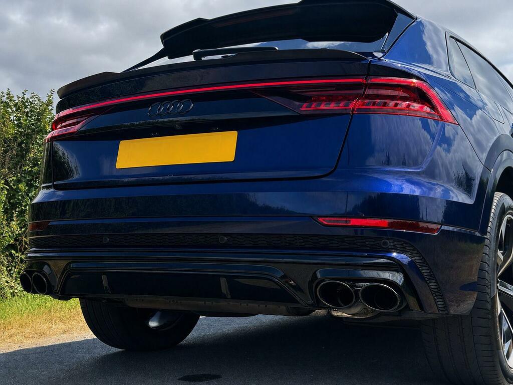 Audi Q8 S Line White #34