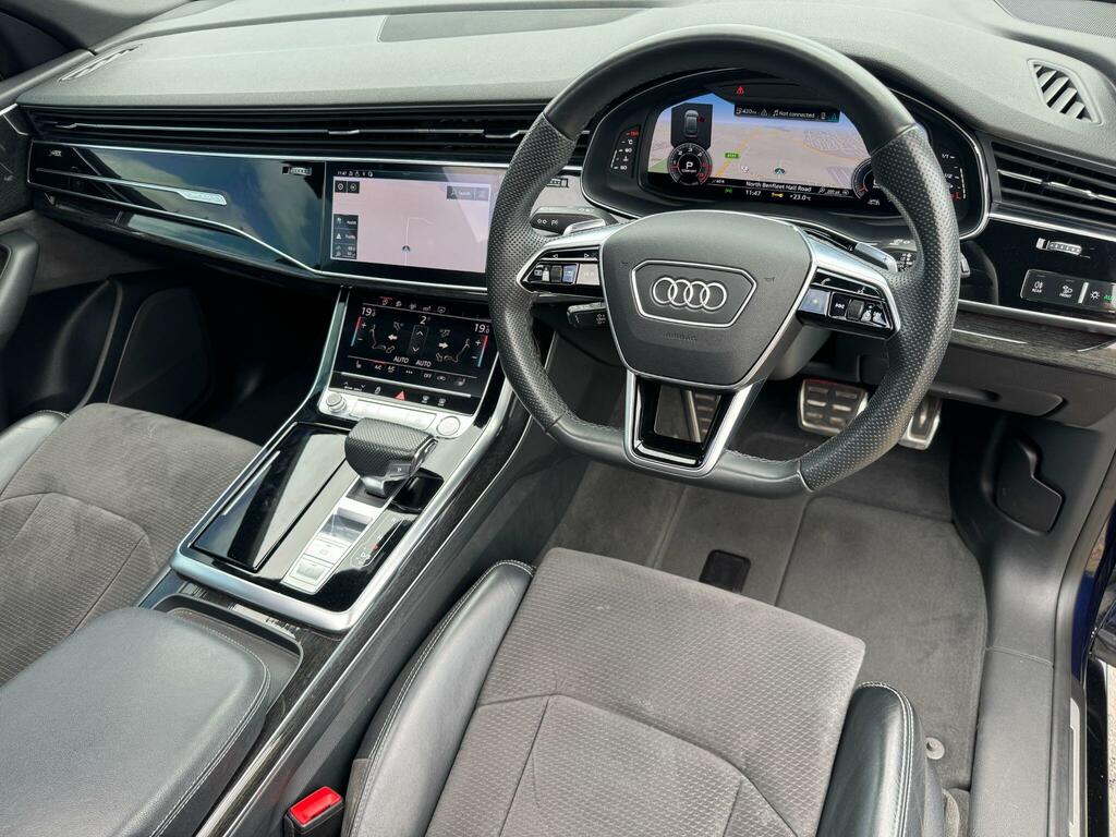 Audi Q8 S Line White #7