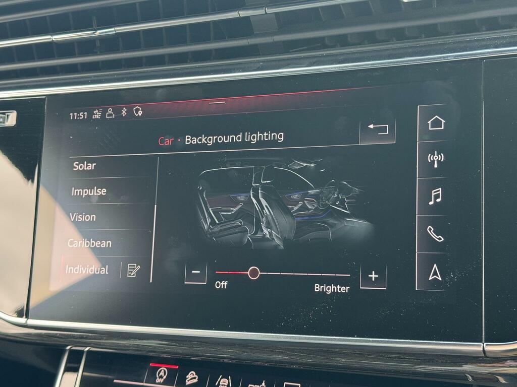 Audi Q8 S Line White #28