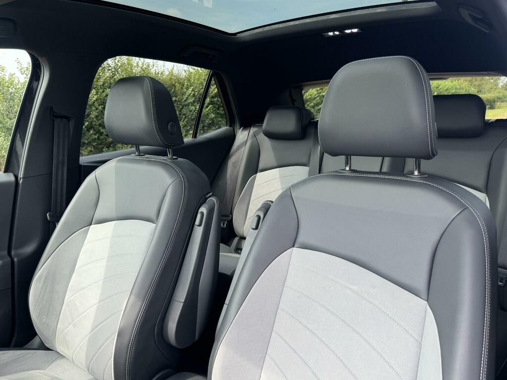 Volkswagen ID.3 Pro Launch Edition 3 58Kwh 204Ps 1-Speed Black #11