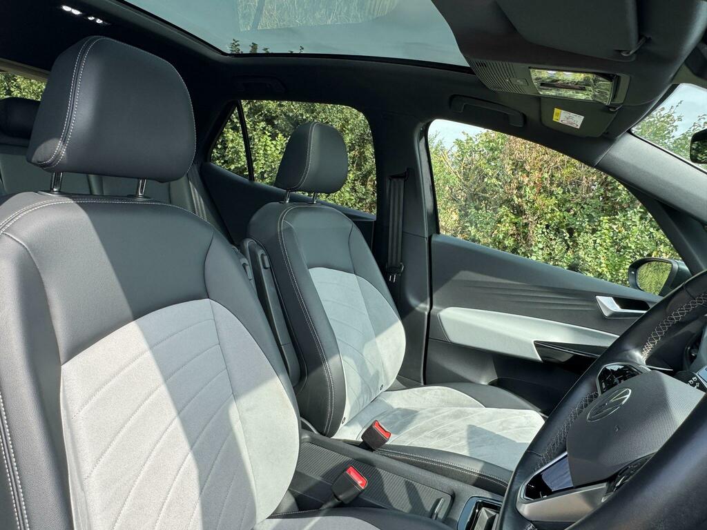 Volkswagen ID.3 Pro Launch Edition 3 58Kwh 204Ps 1-Speed Black #9