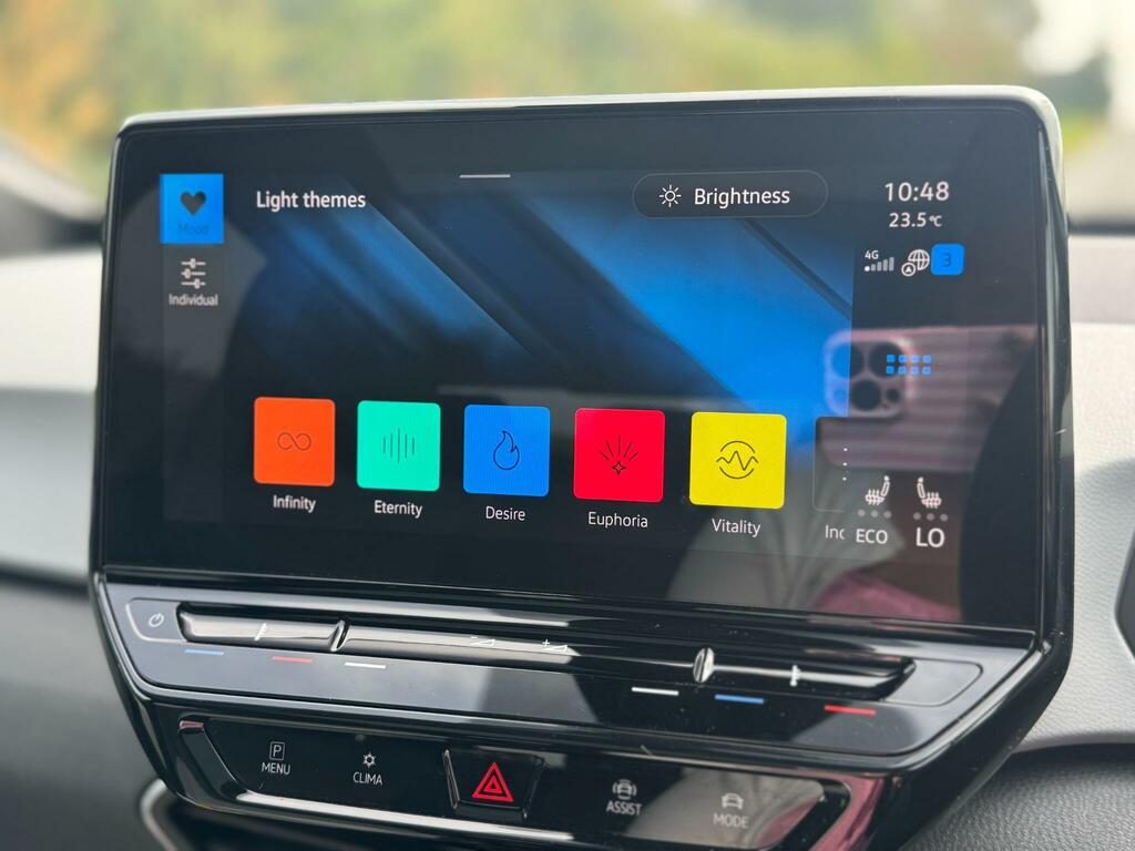 Volkswagen ID.3 Pro Launch Edition 3 58Kwh 204Ps 1-Speed Black #24