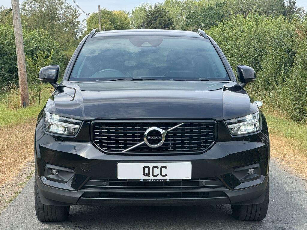 Volvo XC40 R-design Pro Black #3