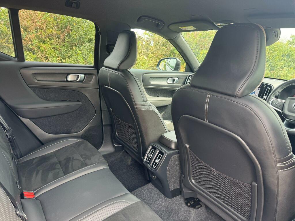 Volvo XC40 T5 R-design Pro Awd Black #16