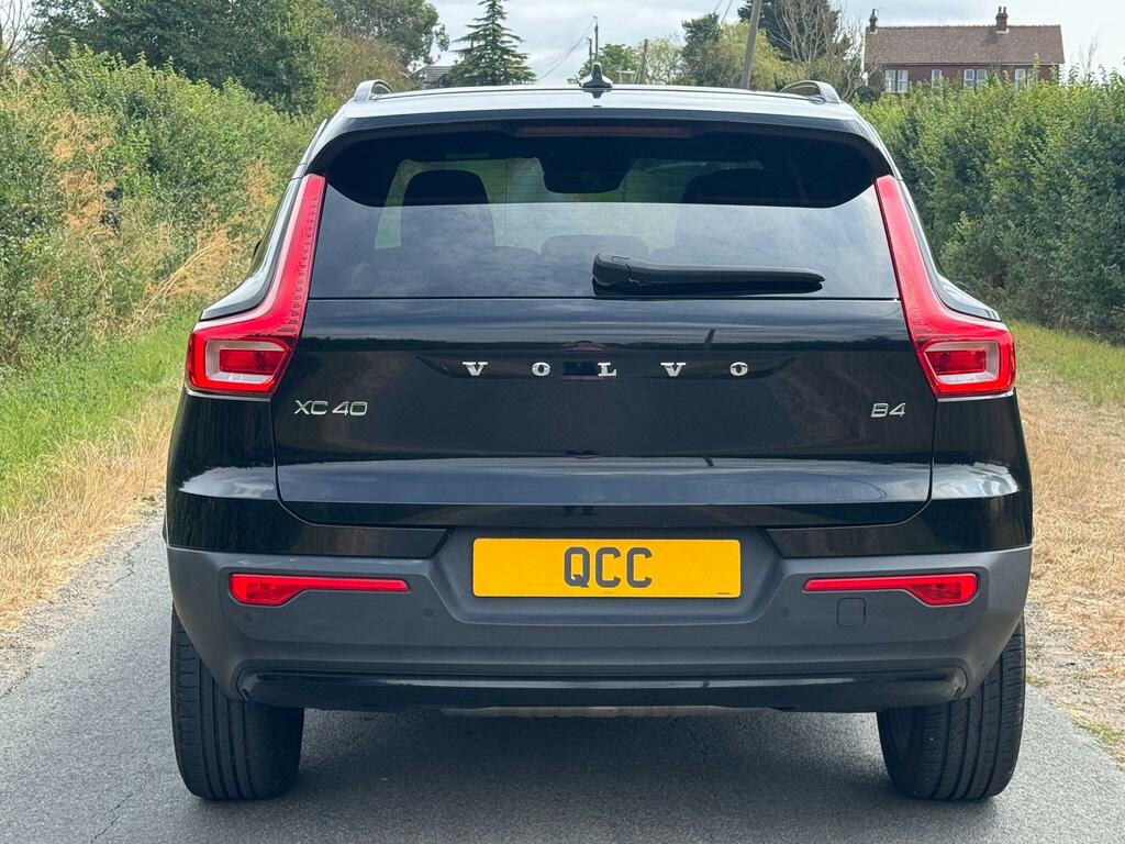 Volvo XC40 R-design Pro Black #5