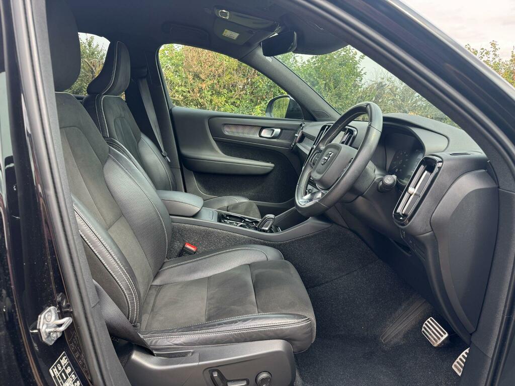 Volvo XC40 T5 R-design Pro Awd Black #7