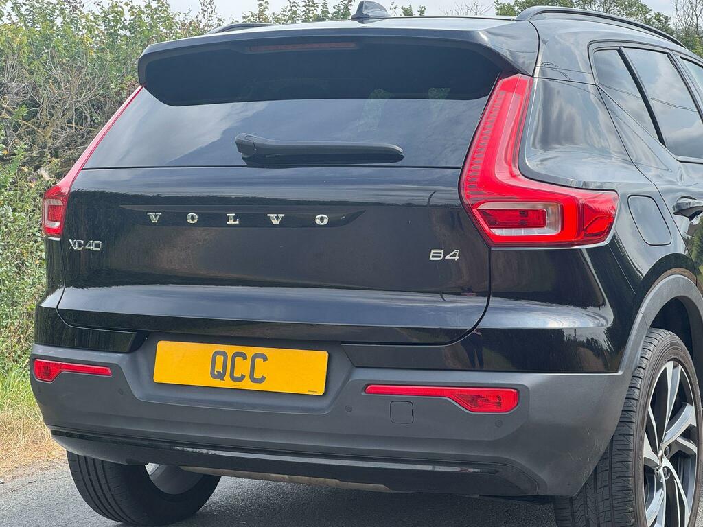 Volvo XC40 T5 R-design Pro Awd Black #25