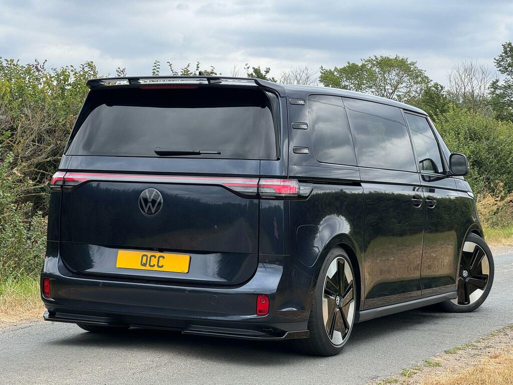 Volkswagen ID.Buzz Style Blue #4