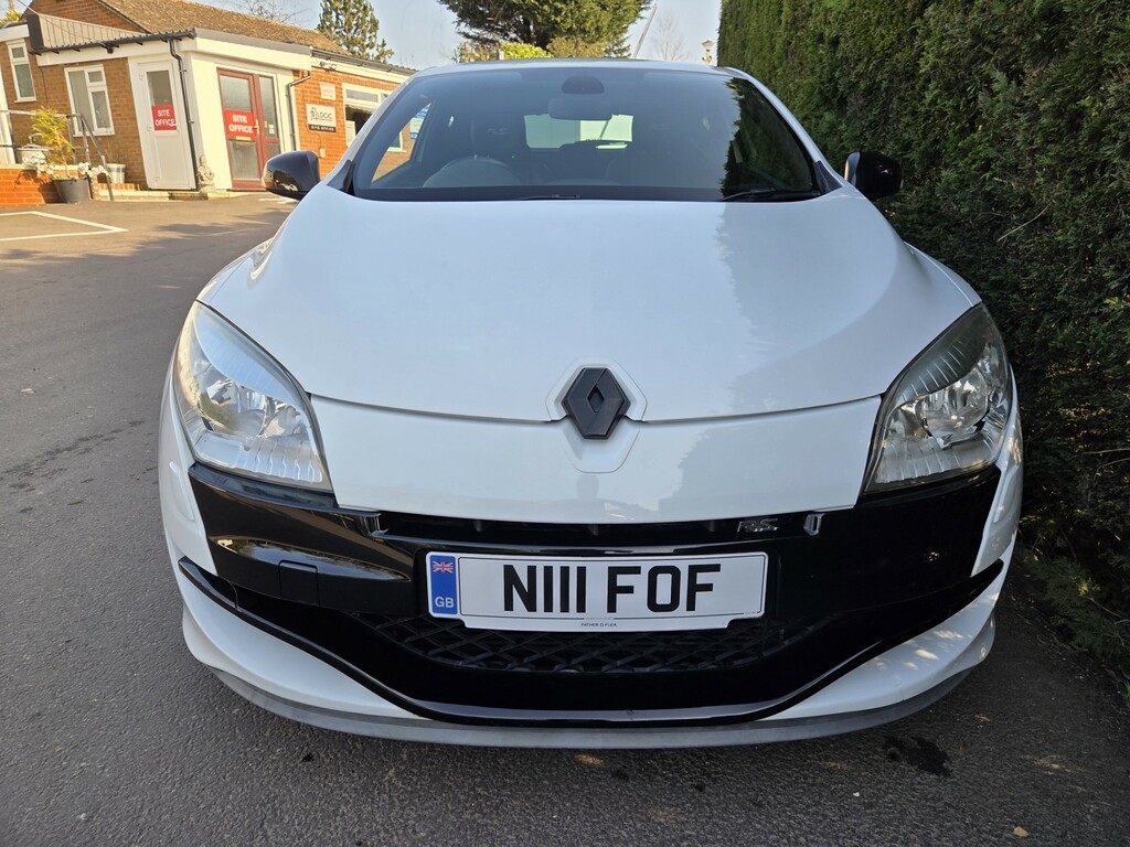 Renault Megane Coupe 2.0 T 16V Renaultsport 2010 White #3