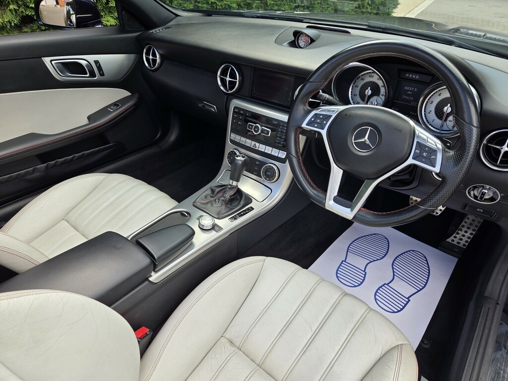 Mercedes-Benz SLK Convertible 1.8 2011 Silver #11