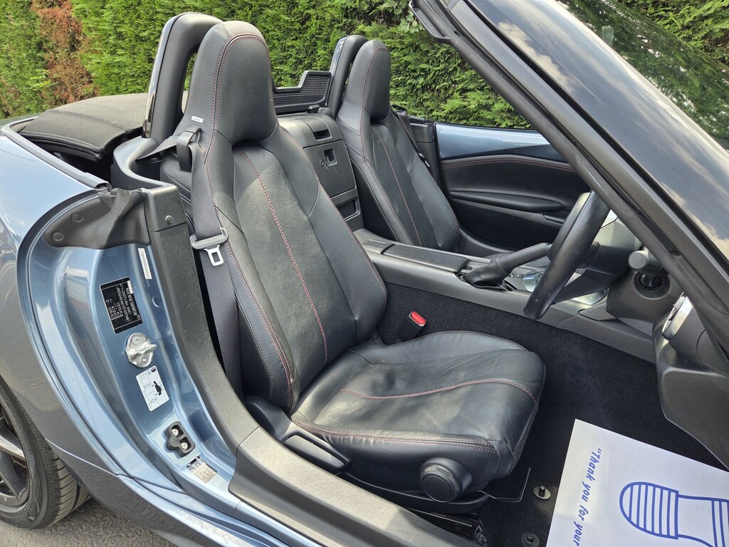 Mazda MX-5 1.5 Skyactiv-g Sport Convertible Red #12