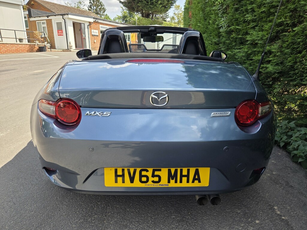 Mazda MX-5 1.5 Skyactiv-g Sport Convertible Red #7
