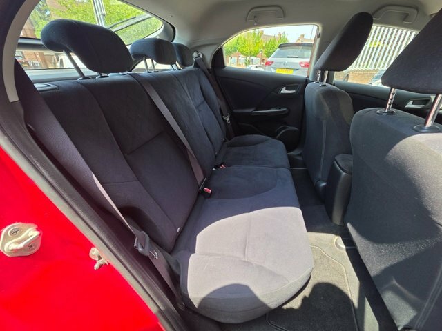 Honda Civic 2012 1.4 I-vtec Se Hatchback Eur Red #4