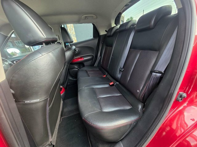 Nissan Juke 2012 1.6 Dig-t Tekna Suv Cvt 4Wd Euro 5 Red #4