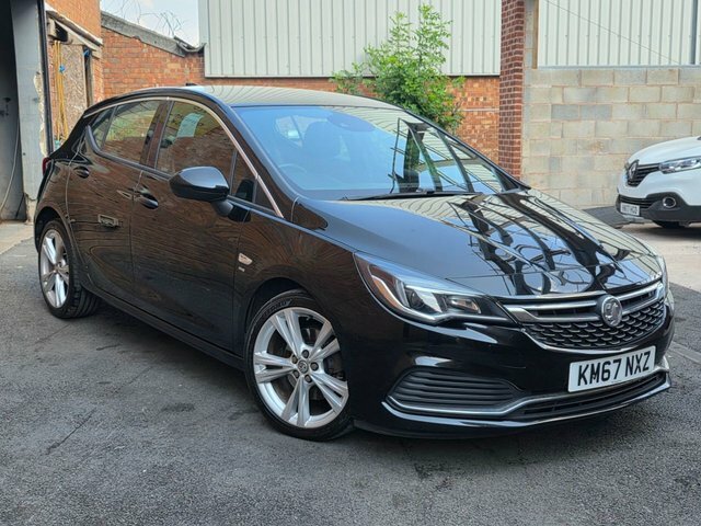Vauxhall Astra 2018 1.6 Cdti Blueinjection Sri VX Line Nav Hatchb KM67NXZ Black #2
