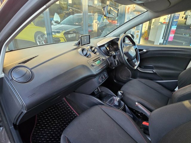 Seat Ibiza Hatchback 1.4 Toca Sport Coupe Euro 5 201515 White #51