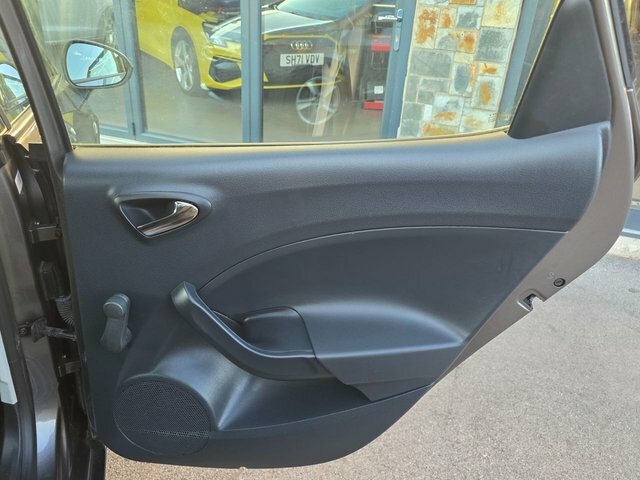 Seat Ibiza Hatchback 1.4 Toca Sport Coupe Euro 5 201515 White #55