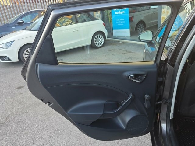 Seat Ibiza Hatchback 1.4 Toca Sport Coupe Euro 5 201515 White #53