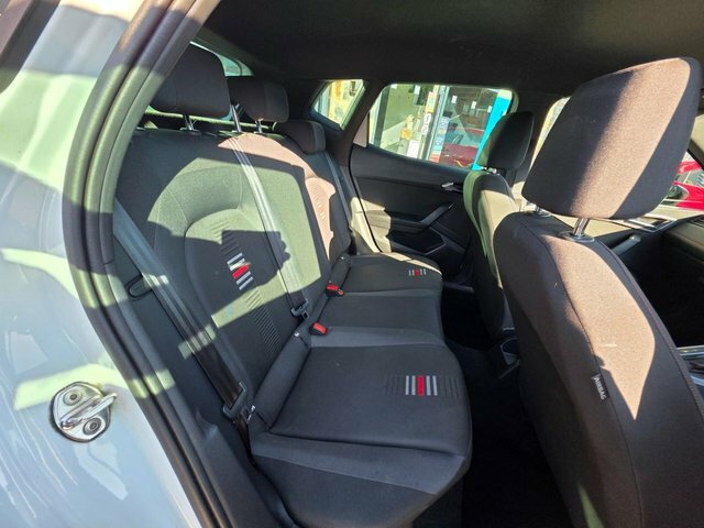 Seat Arona 2019 1.0 Tsi Gpf Fr Suv Dsg Euro 6 Ss RY19KWG White #2