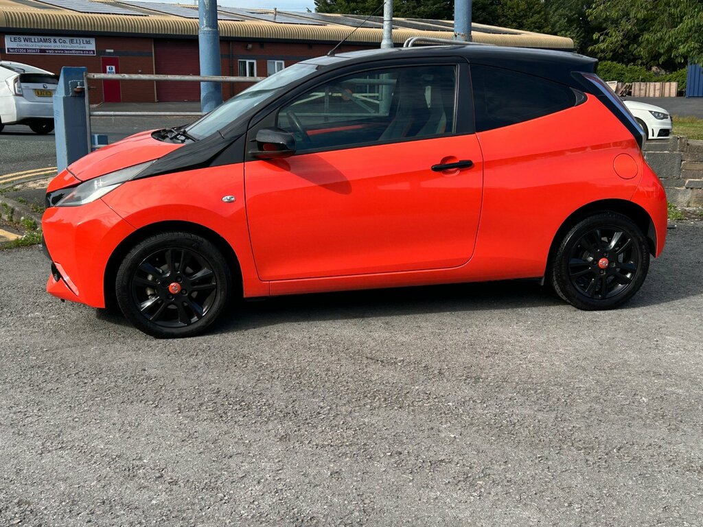 Toyota Aygo 1.0 Vvt-i X-cite Hatchback Euro Orange #5
