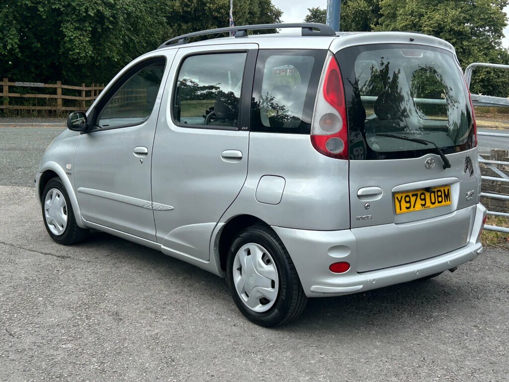 Toyota Verso 1.3 Vvt-i Verso Gs Hatchback Silver #3