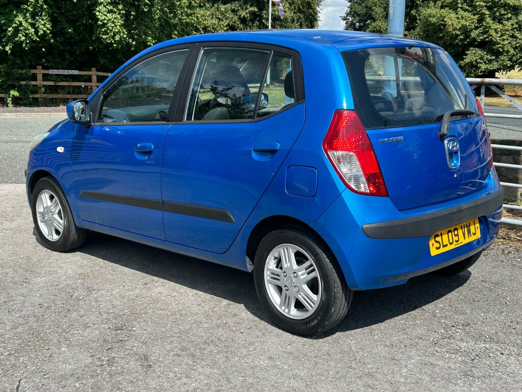 Hyundai I10 Comfort Silver #2