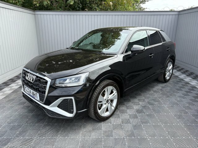 Audi Q2 2024 1.5 Tfsi Cod 35 S Line Suv S Troni Black