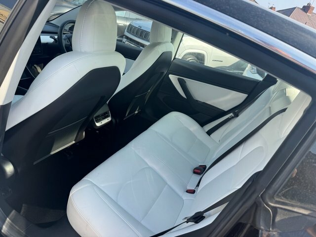 Tesla Model 3 2020 Standard Range Plus Saloon Black #6