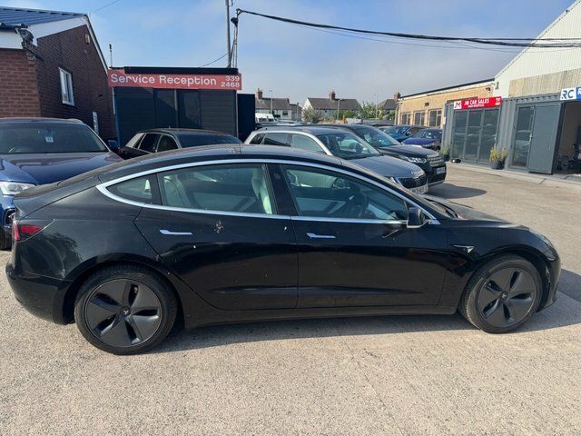 Tesla Model 3 2020 Standard Range Plus Saloon Black #2