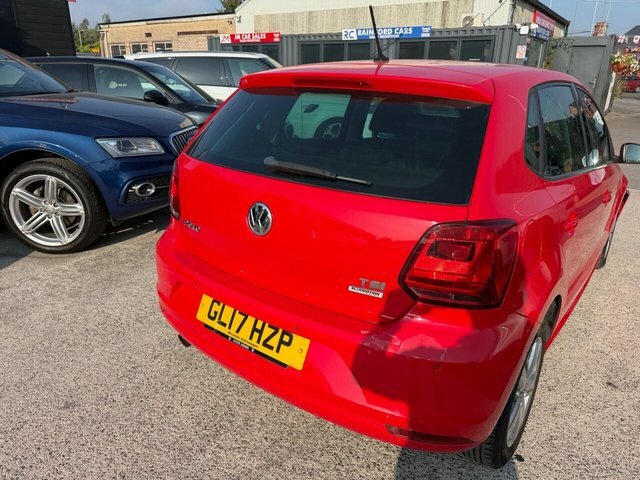 Volkswagen Polo 2017 1.2 Tsi Bluemotion Tech Match Edition Hatchba GL17HZP Red #2
