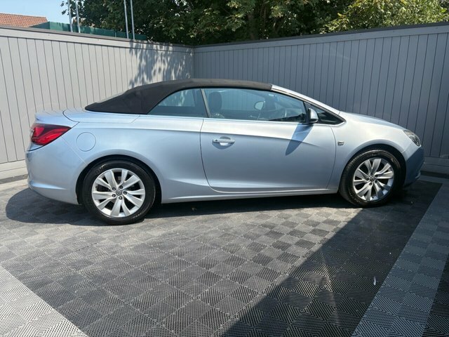 Vauxhall Cascada 2.0 Cdti Elite Convertible Brown #24