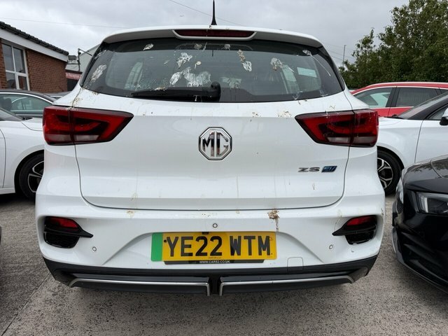 MG ZS 2022 51.1Kwh Trophy Suv 176 Ps YE22WTM White #5