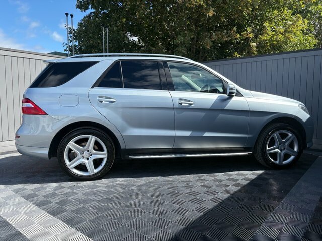 Mercedes-Benz M Class 2.0 Slc200 Amg Line Grey #28