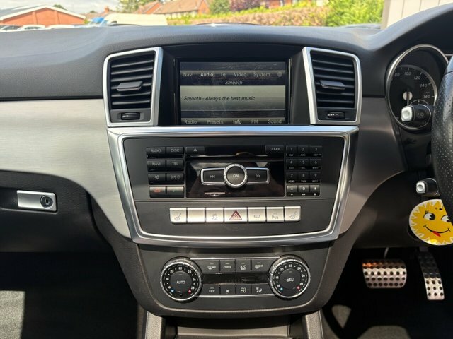 Mercedes-Benz M Class 2.0 Slc200 Amg Line Grey #22