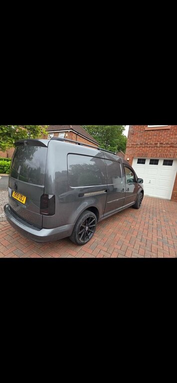 Volkswagen Caddy Maxi 2019 2.0 Tdi C20 Highline Panel Van 6Dr Man Grey #5