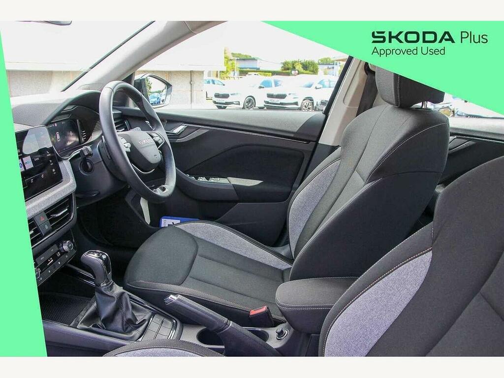 Skoda Kamiq 2025 1.0 Tsi Se Edition Dsg GL25NNZ Black #2