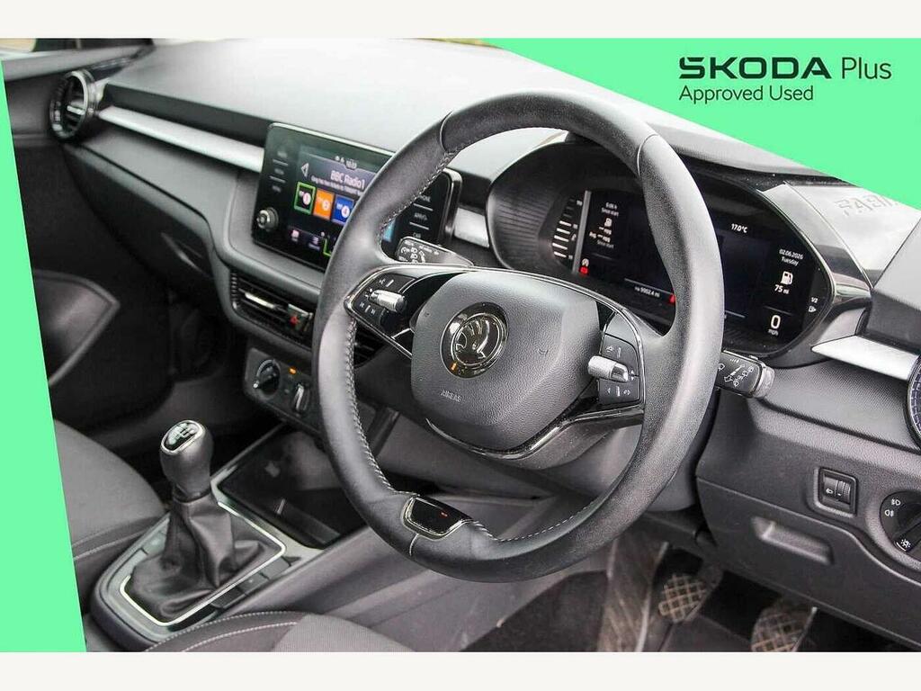 Skoda Fabia 2023 1.0 Tsi Colour Edition YP23SLU Grey #6