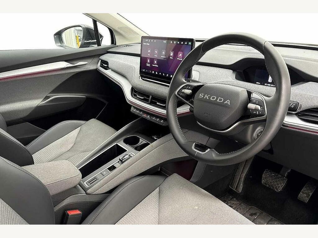 Skoda ENYAQ 2025 210Kw 85 Edition 82Kwh Black #6