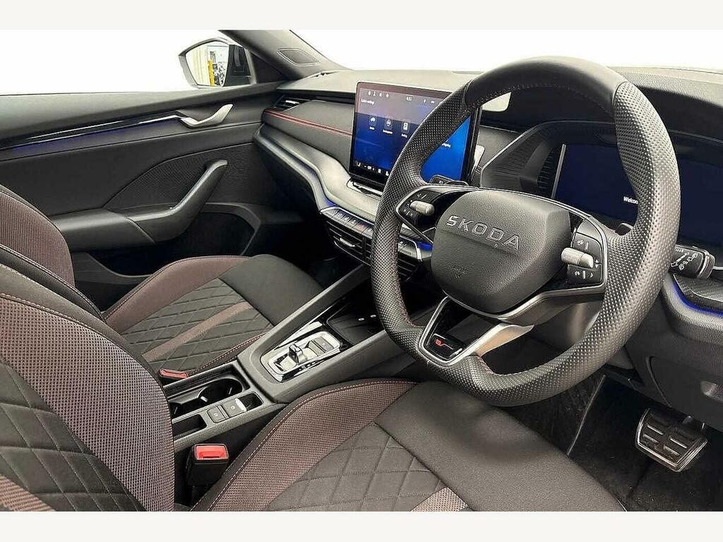 Skoda Octavia 2025 2.0 Tsi Vrs Dsg Grey #6