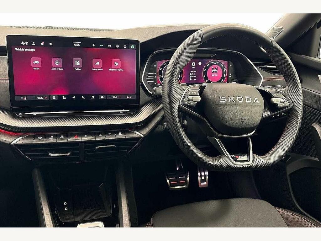 Skoda Octavia 2025 2.0 Tsi Vrs Dsg Green #2