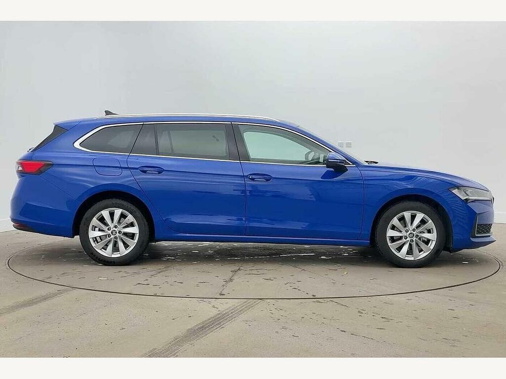 Skoda Superb 2025 2.0 Tdi Se Technology Dsg Blue #4